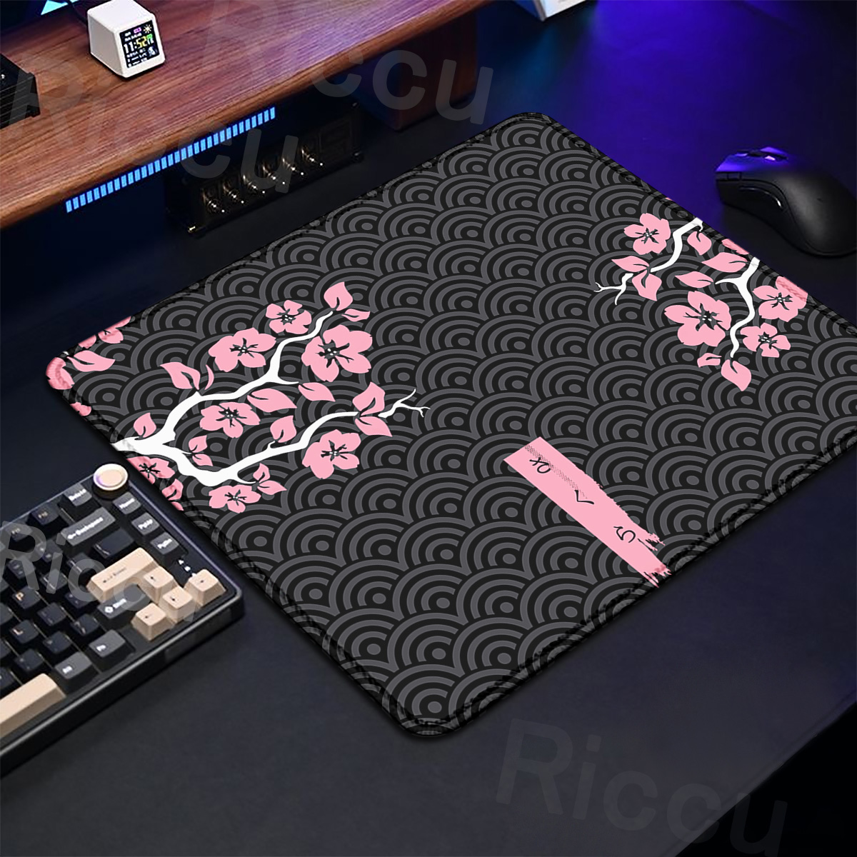 Purple Sakura Table Pad Gaming - огляд і ціна Desk Setup Pink