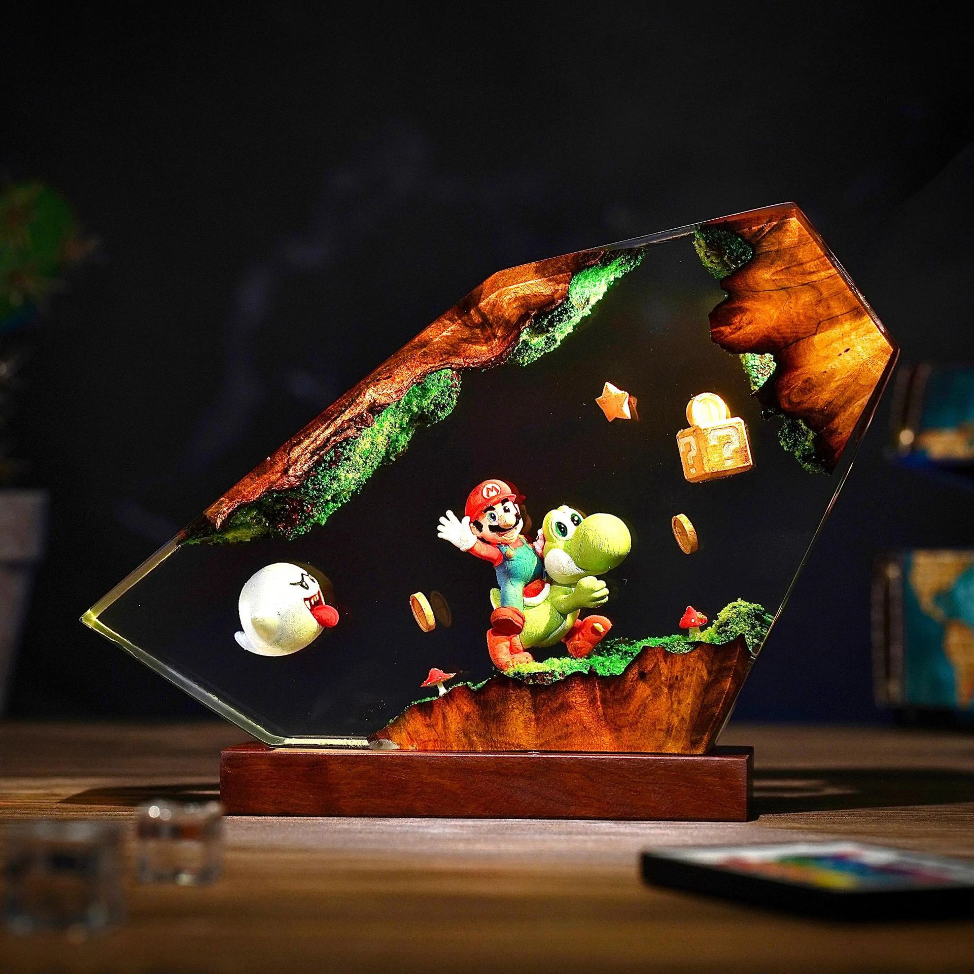 Table Resin Lamp Cartoon Anime - огляд і ціна Desk Setup Lighting