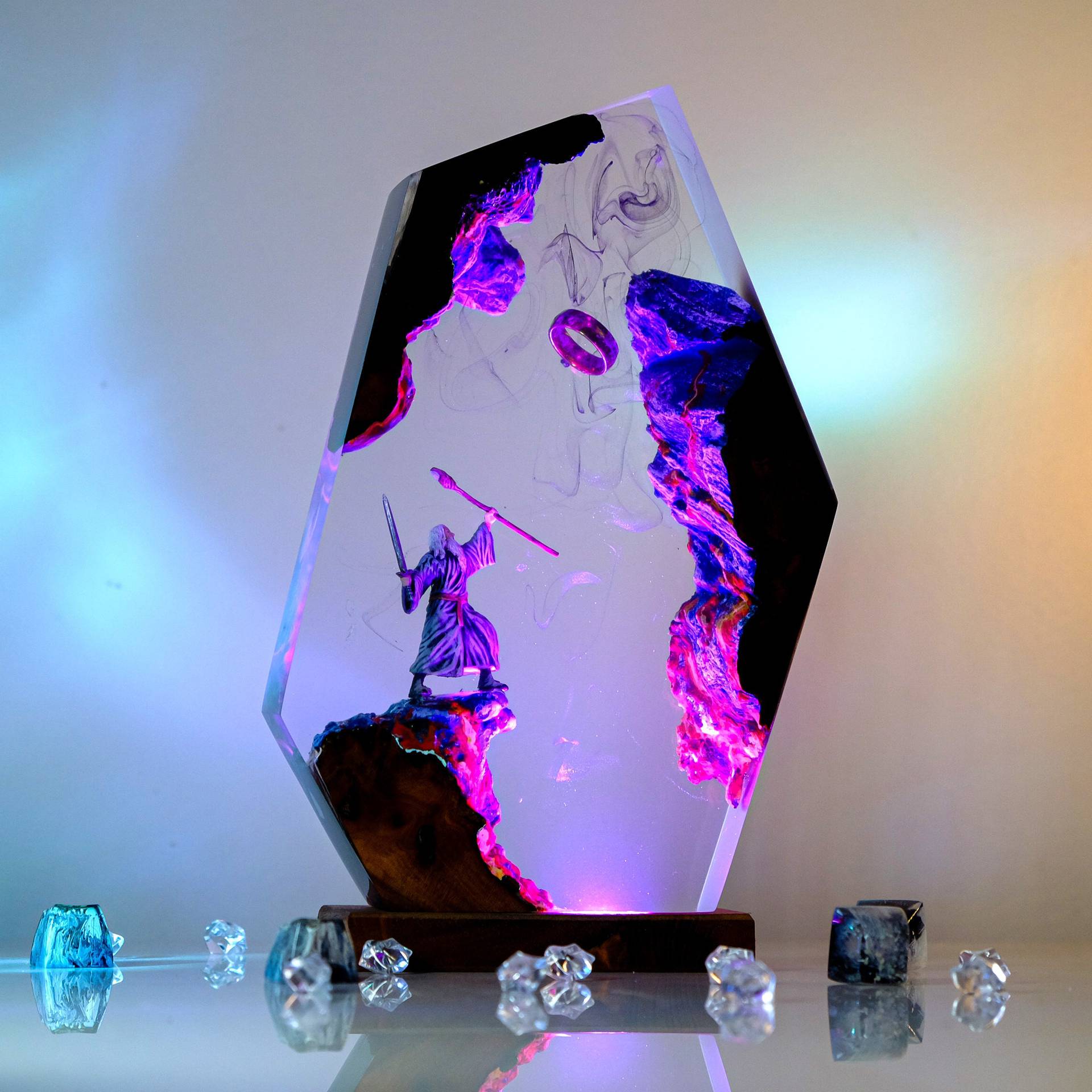 Movie Scence Figure Table Resi - огляд і ціна Desk Setup Lighting
