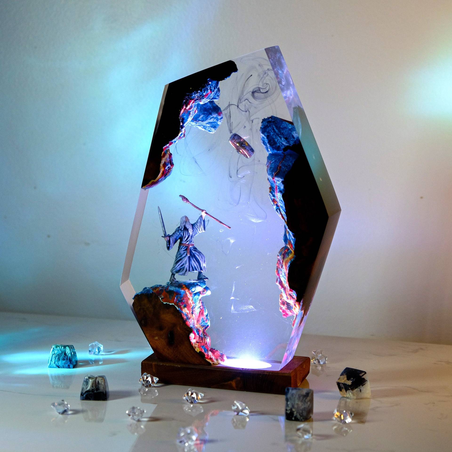 Movie Scence Figure Table Resi - огляд і ціна Desk Setup Lighting